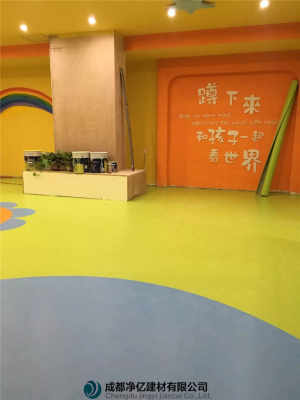 疊彩區幼兒園專用塑膠地板廠家直銷價格引關注，優質服務歡迎咨詢